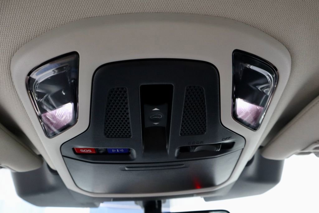 Used 2025 Subaru Legacy Limited image 24