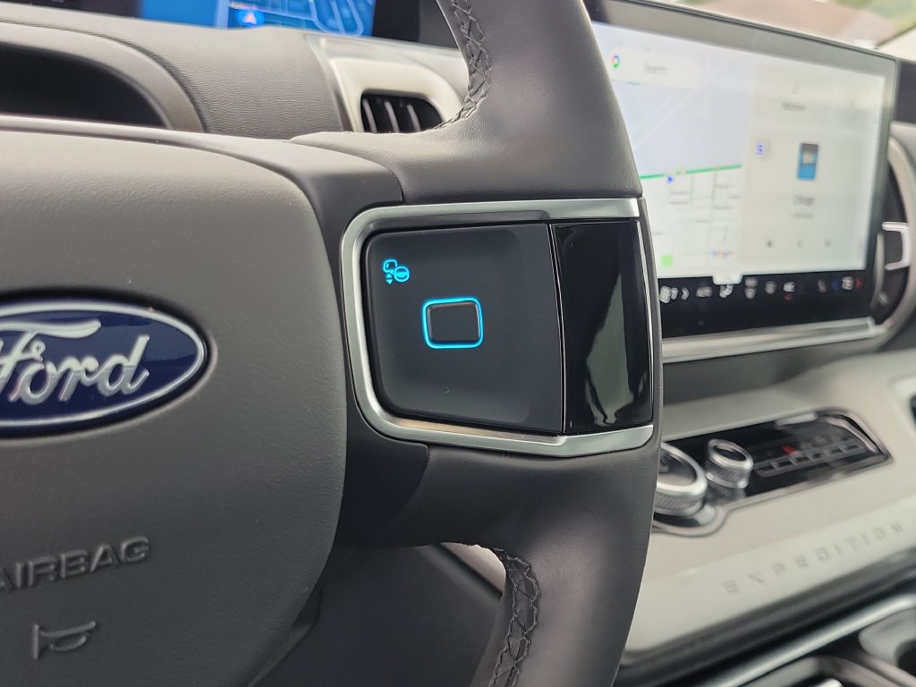 Certified 2025 Ford Expedition Max Active AWD/4WD image 30