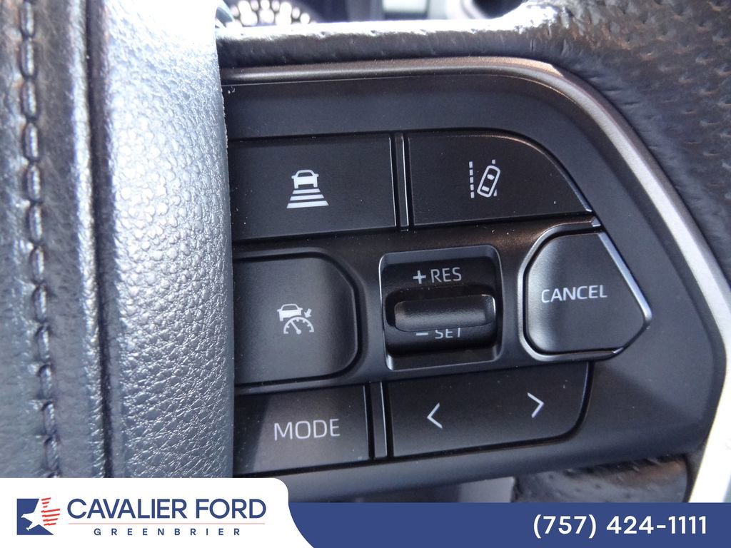 Used 2025 Toyota Tundra SR5 w/ SR5 Premium Package AWD/4WD image 21