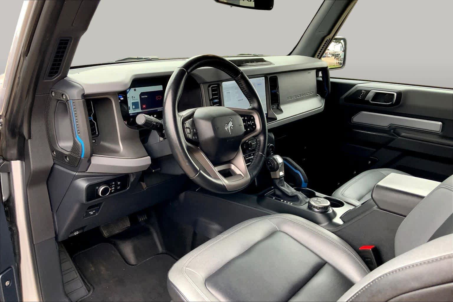 Certified 2024 Ford Bronco Black Diamond AWD/4WD image 18