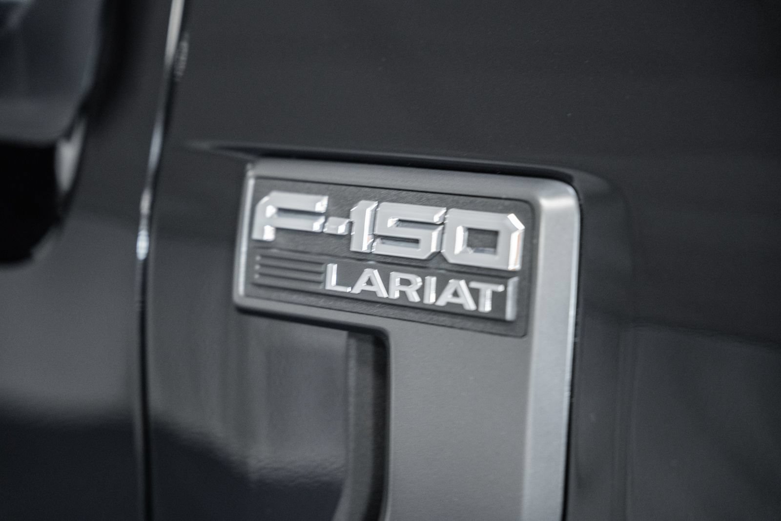 Certified 2023 Ford F150 Lariat w/ Equipment Group 502A High AWD/4WD image 17