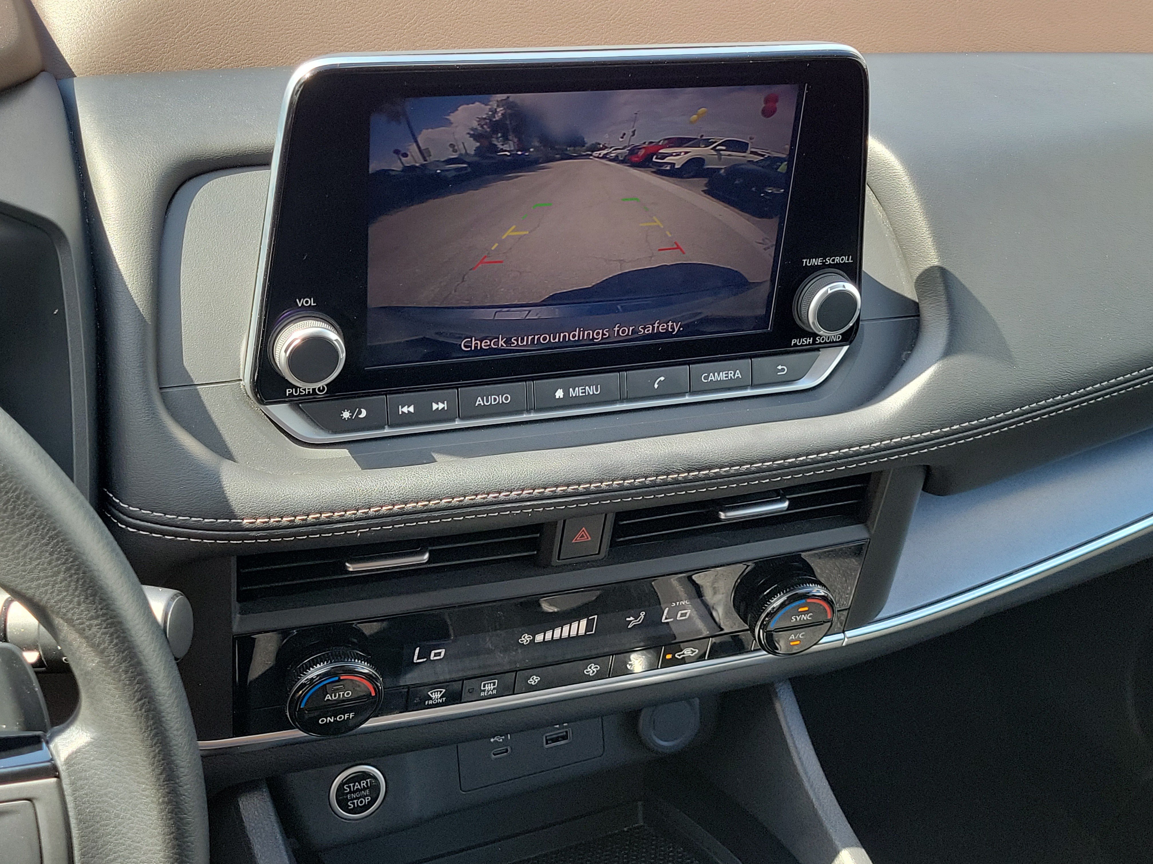 Used 2023 Nissan Rogue SV FWD image 26