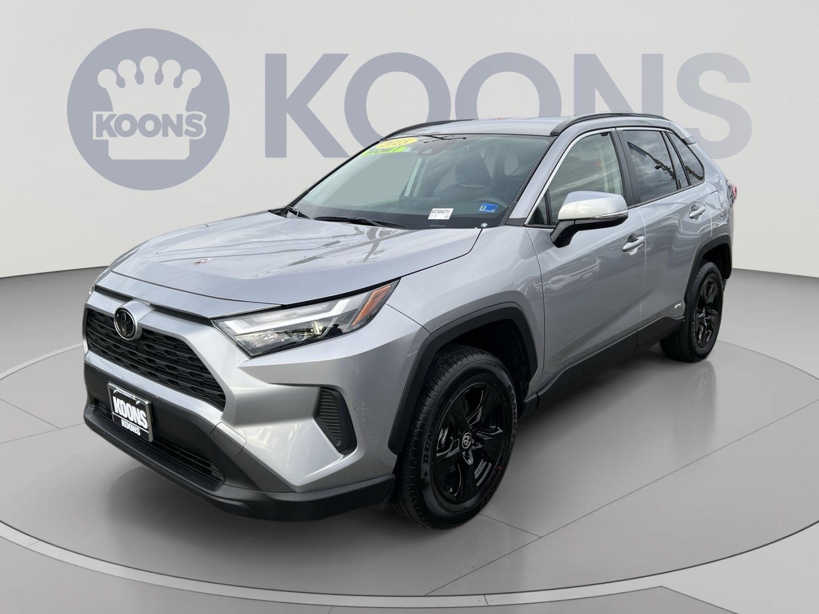 Used 2025 Toyota RAV4 XLE AWD/4WD image 5