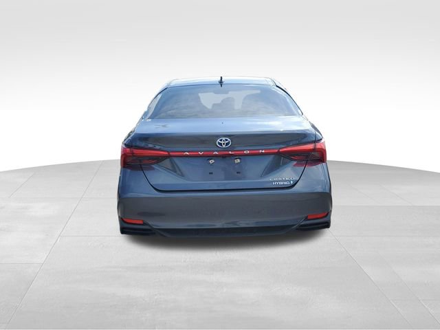 Used 2019 Toyota Avalon Limited w/ All Weather Liner Package FWD image 7