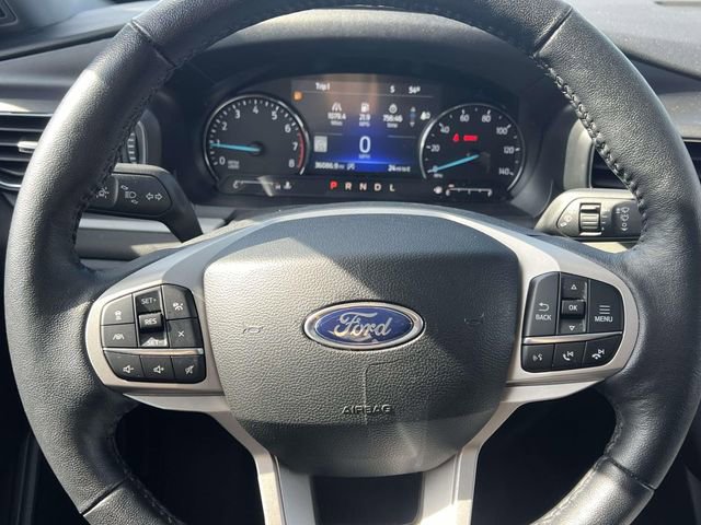 Certified 2023 Ford Explorer XLT w/ Equipment Group 202A AWD/4WD image 8