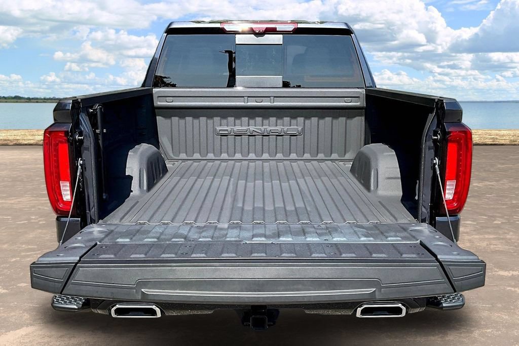 Used 2023 GMC Sierra 1500 Denali AWD/4WD image 9