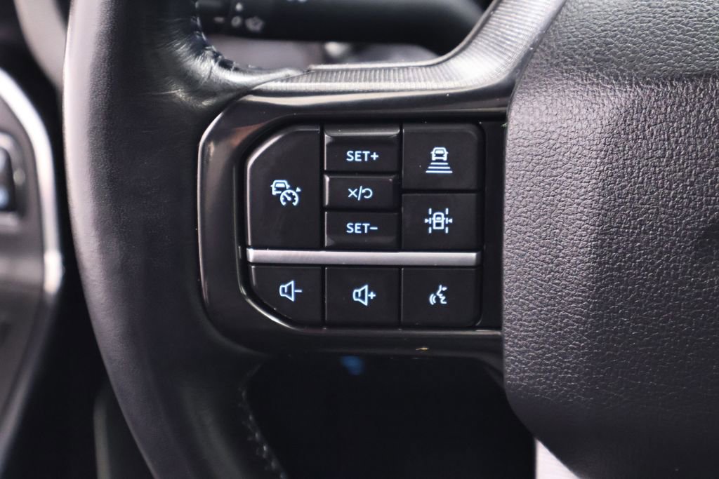 Certified 2025 Ford F450 Platinum AWD/4WD image 25