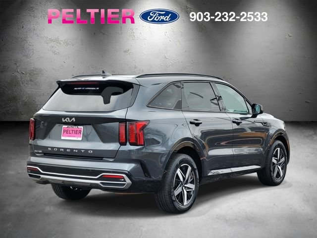 Used 2022 Kia Sorento S w/ Panoramic Sunroof Package image 4