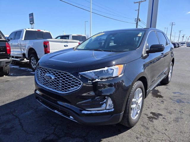 Certified 2024 Ford Edge SEL w/ Convenience Package AWD/4WD image 3