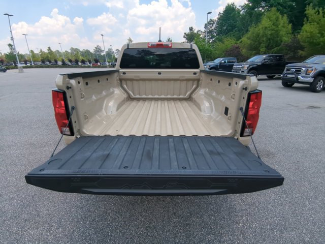Used 2023 Chevrolet Colorado W/T RWD image 23