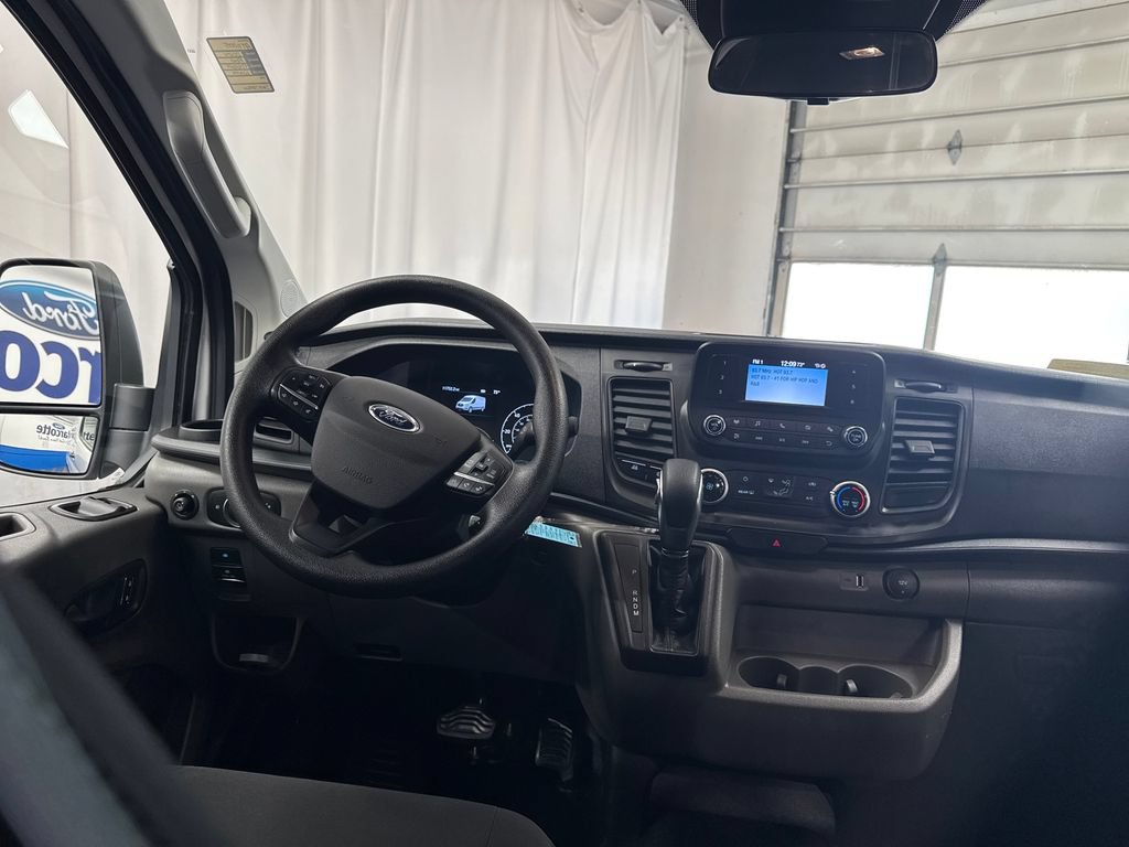 Certified 2025 Ford Transit 250 Low Roof w/ Exterior Upgrade Package RWD image 13