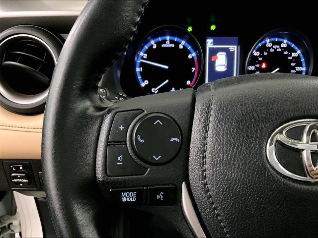 Used 2018 Toyota RAV4 XLE w/ Plus Extra Value Package AWD/4WD image 17