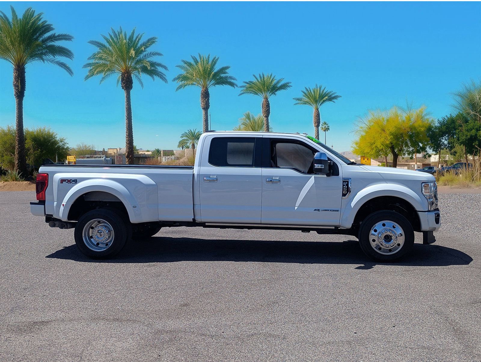 Certified 2021 Ford F450 Platinum w/ FX4 Off-Road Package AWD/4WD image 6