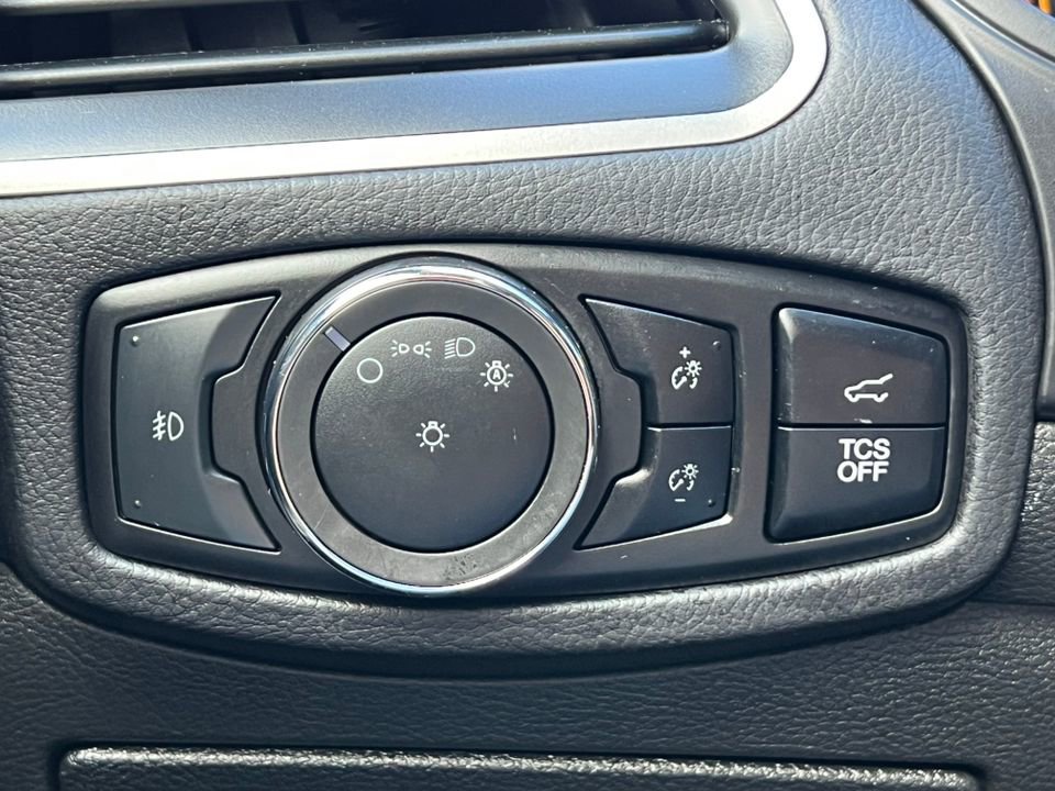 Certified 2024 Ford Edge ST-Line image 22