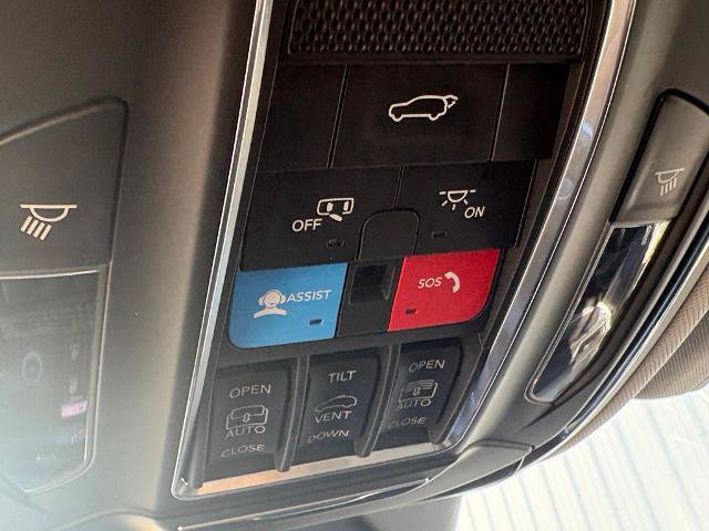 Used 2022 Jeep Grand Cherokee L Limited w/ Luxury Tech Group II AWD/4WD image 25