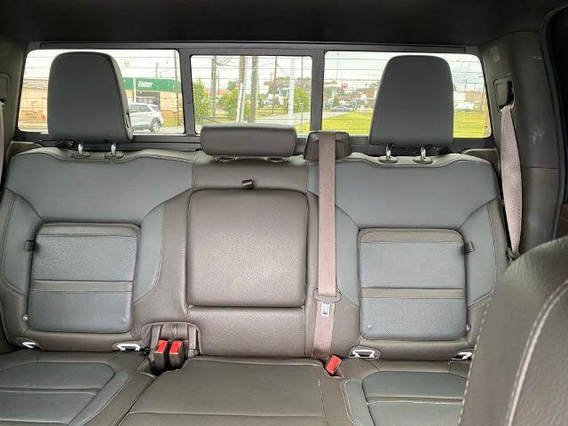 Used 2023 GMC Sierra 2500 Denali w/ Denali Ultimate Package AWD/4WD image 27