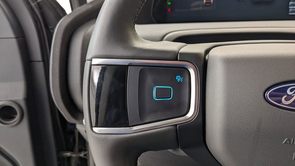 Certified 2025 Ford Expedition Max Active image 31