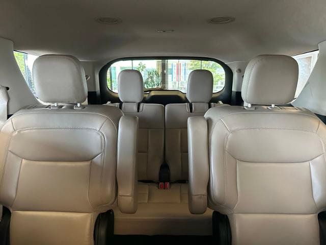 Certified 2022 Ford Explorer XLT w/ Equipment Group 202A RWD image 23