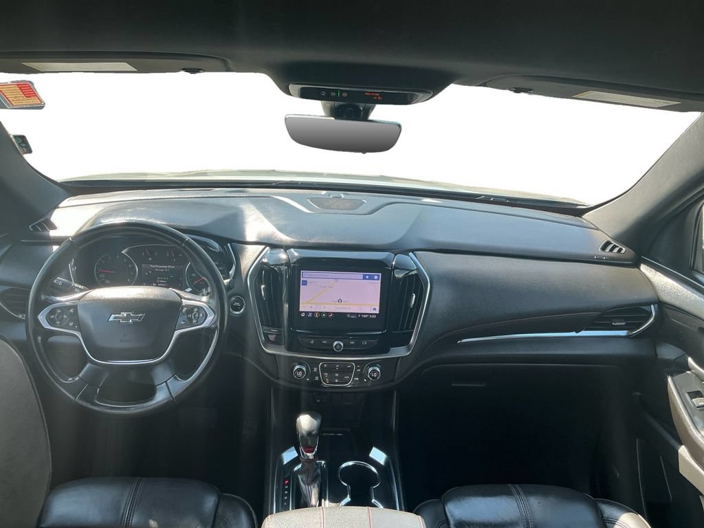 Used 2023 Chevrolet Traverse RS FWD image 17