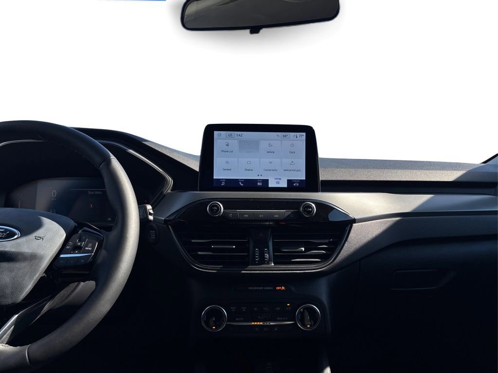 Certified 2025 Ford Escape Active w/ Cold Weather Package image 24