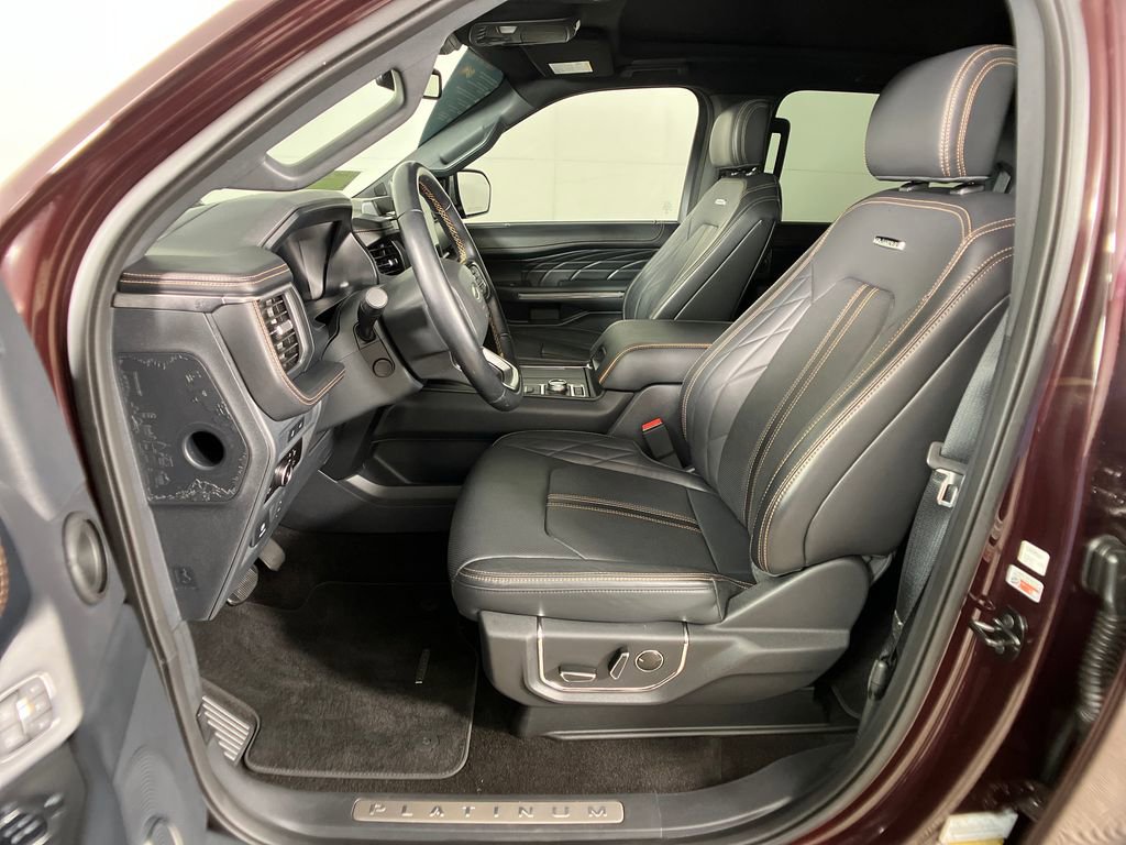 Certified 2023 Ford Expedition Platinum image 30