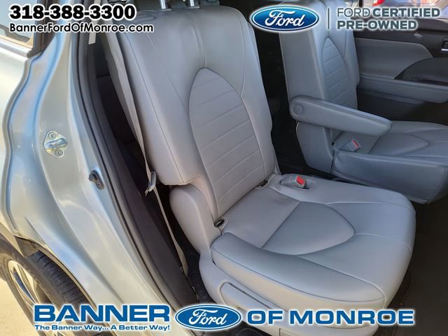 Used 2022 Toyota Highlander XLE image 26