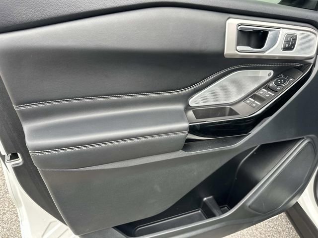 Certified 2024 Ford Explorer ST w/ Equipment Group 401A image 19
