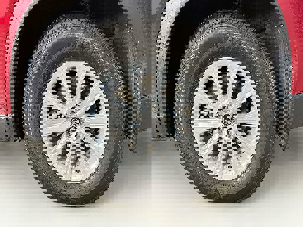 Used 2024 Toyota Grand Highlander XLE image 11