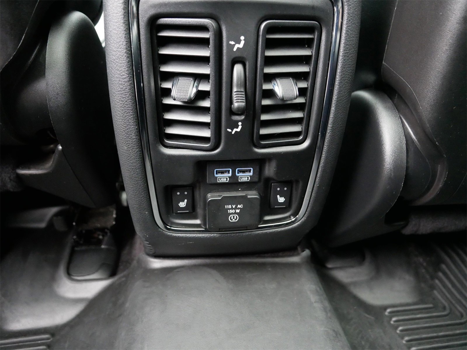 Used 2018 Jeep Grand Cherokee SRT image 20