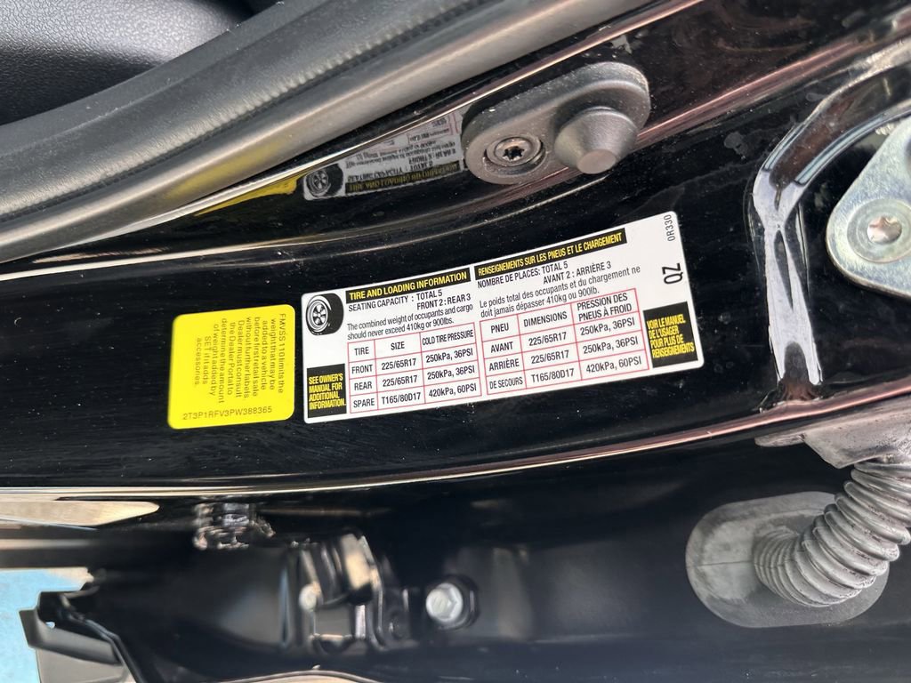 Used 2023 Toyota RAV4 XLE image 40