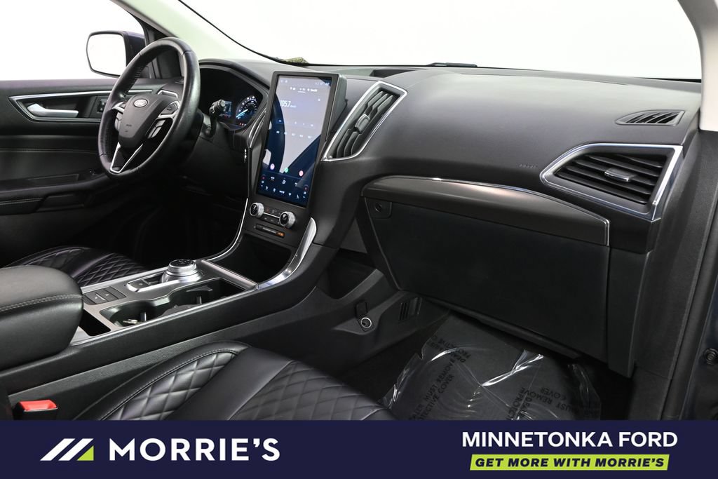 Certified 2024 Ford Edge Titanium AWD/4WD image 15