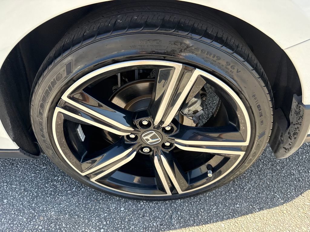 Used 2023 Honda Accord Sport image 12