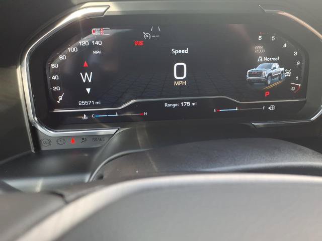 Used 2024 GMC Sierra 1500 AT4 w/ Technology Package AWD/4WD image 16