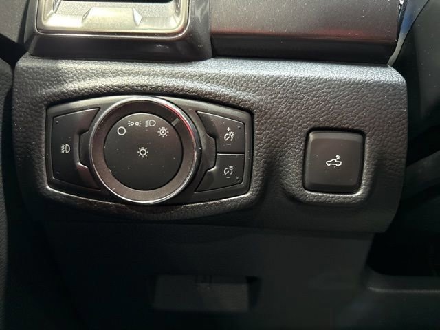 Certified 2019 Ford Ranger Lariat w/ Equipment Group 501A Mid image 26