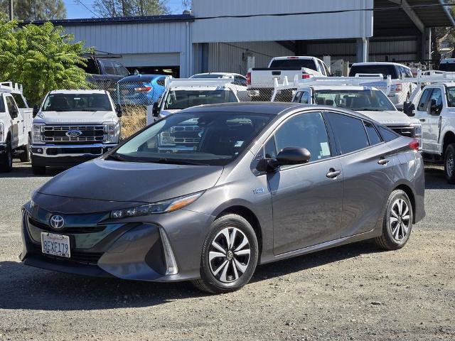 Used 2018 Toyota Prius Prime Premium w/ Carpet Mat Package FWD image 8