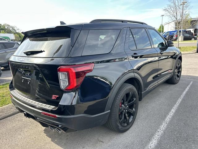 Certified 2023 Ford Explorer ST w/ Equipment Group 401A AWD/4WD image 4