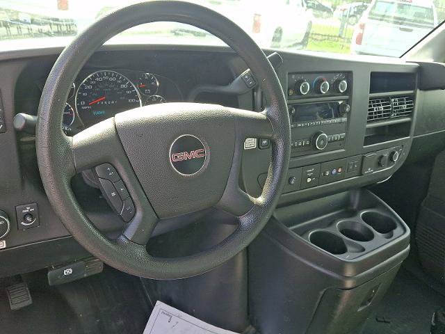 Used 2021 GMC Savana 3500 w/ Power Convenience Package RWD image 4