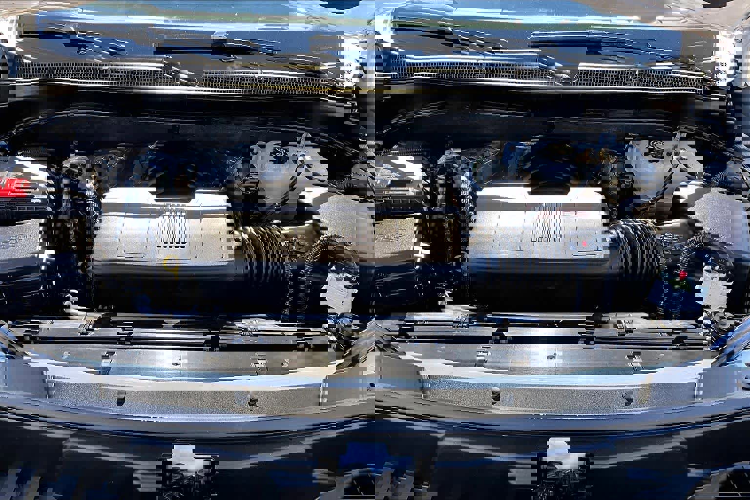 Used 2024 Chevrolet Suburban RST image 31