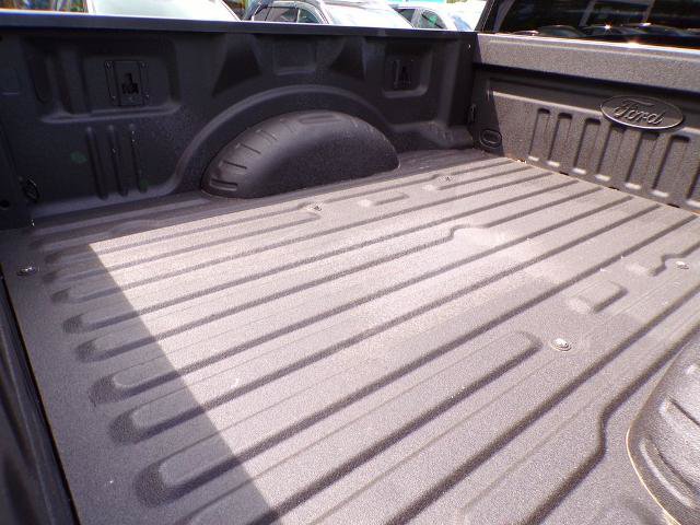 Certified 2022 Ford F350 XL w/ STX Appearance Package AWD/4WD image 9