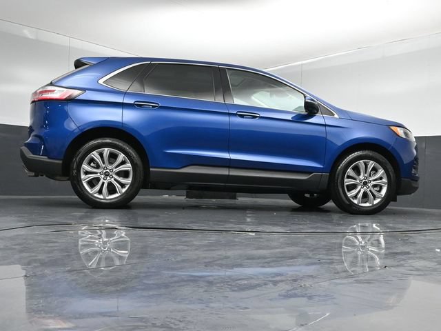 Certified 2024 Ford Edge Titanium w/ Equipment Group 301A AWD/4WD image 44