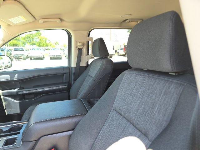 Certified 2022 Ford Expedition XLT RWD image 7