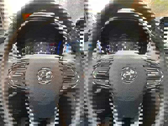 Used 2020 Hyundai Santa Fe Limited image 20