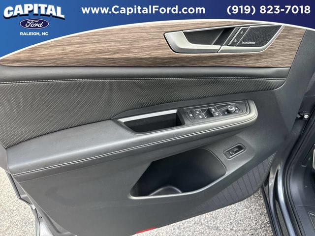 Used 2024 Volkswagen Atlas SEL Premium R-Line AWD/4WD image 20