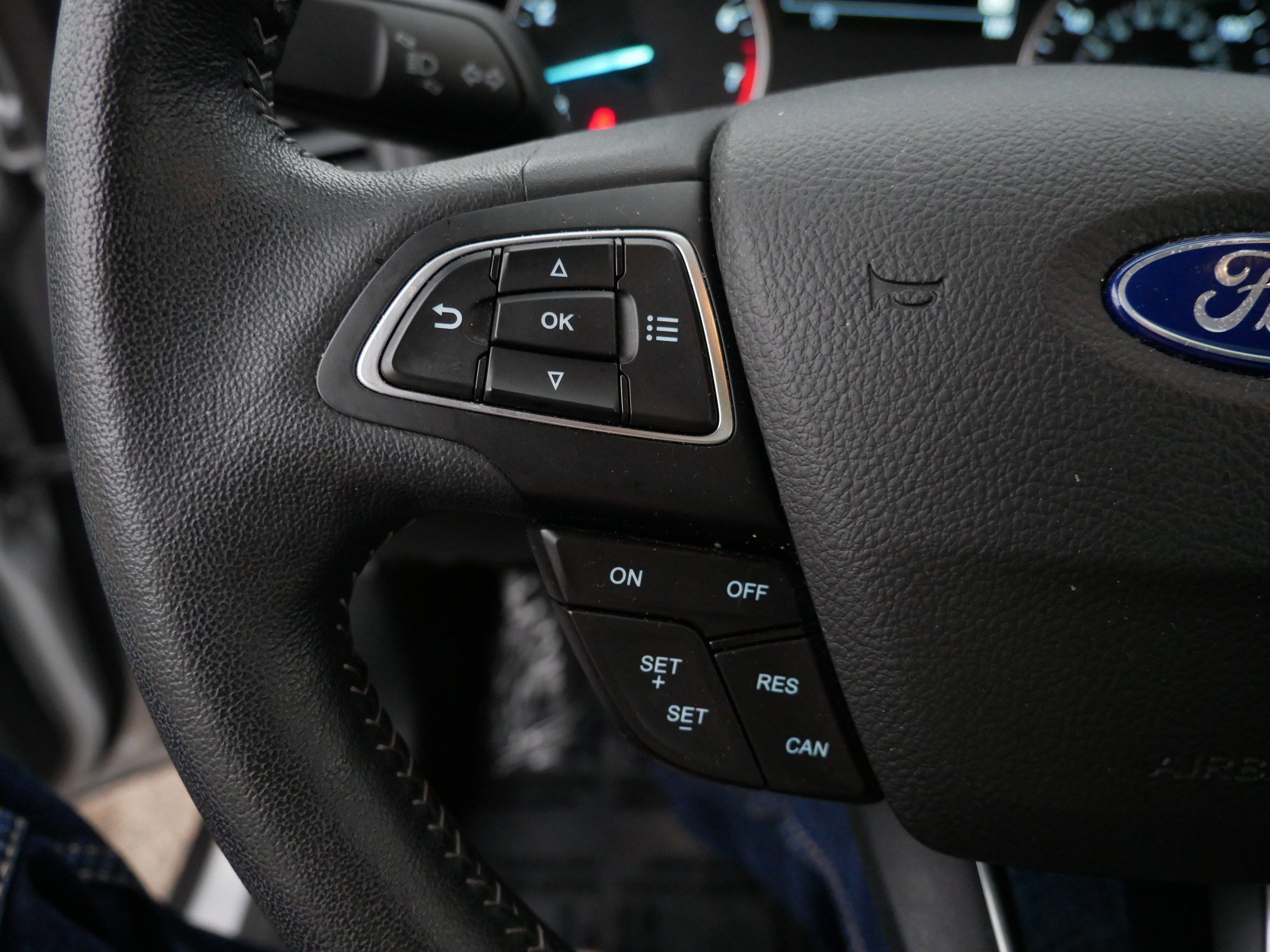 Certified 2022 Ford EcoSport SES image 28