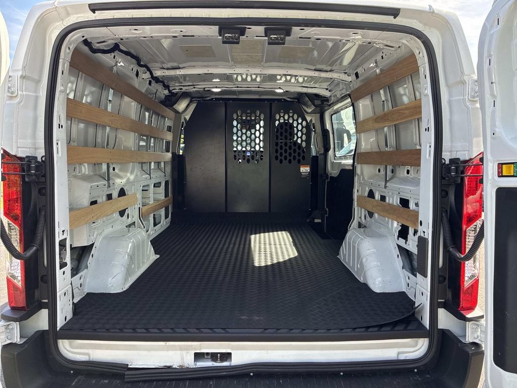 Certified 2025 Ford Transit 250 Low Roof w/ Exterior Upgrade Package RWD image 15