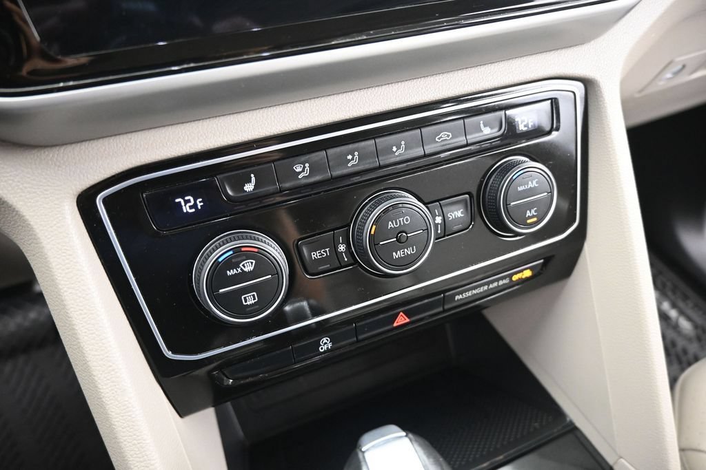 Used 2022 Volkswagen Atlas SE FWD image 16
