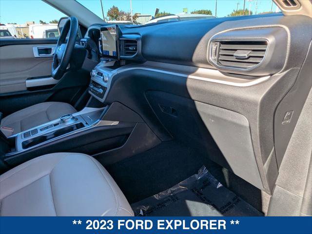 Certified 2023 Ford Explorer XLT w/ Equipment Group 202A image 23
