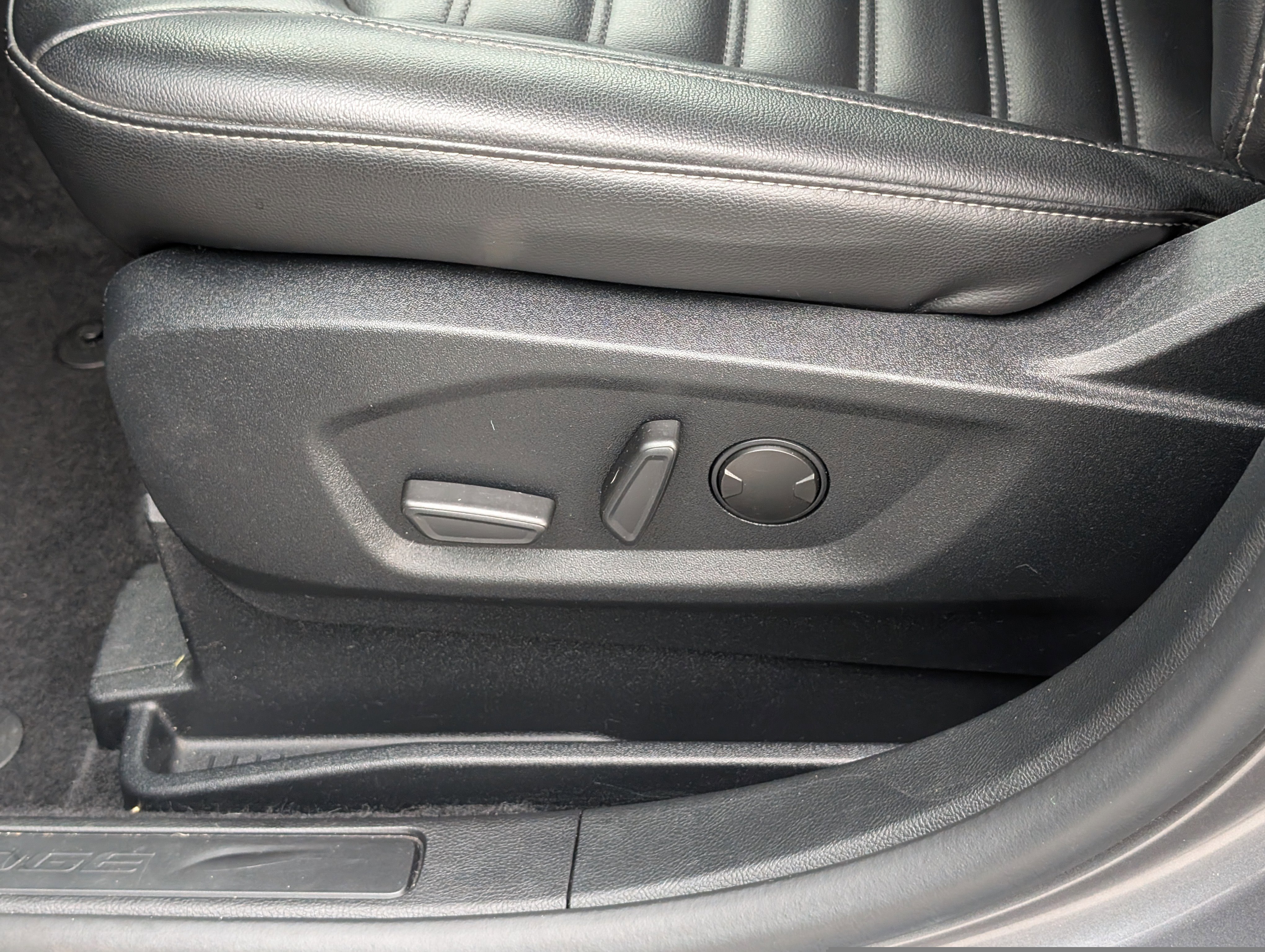 Certified 2022 Ford Edge SEL image 20