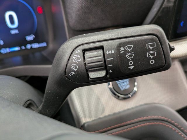 Certified 2025 Ford Explorer Active image 19