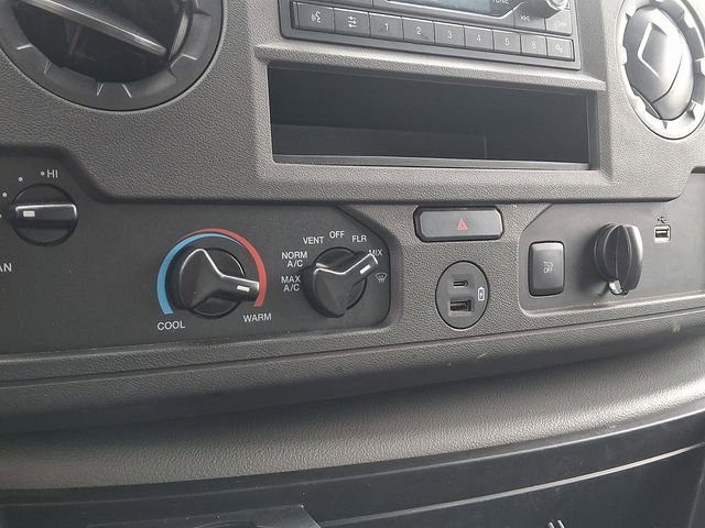 Certified 2023 Ford E-450 and Econoline 450 Super Duty w/ Power Windows & Locks Group RWD image 27